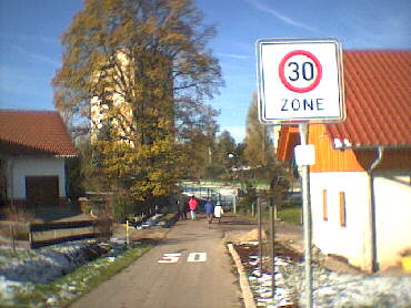 Schramberg-Sulgen - Keine Strecke fr Jogger und Schnellufer - max. 30 km/h erlaubt