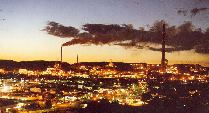 Mt. Isa nach dem Sonnenuntergang