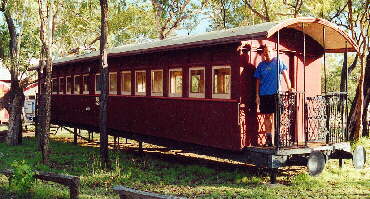 UNDARA - Lava Tubes Lodge