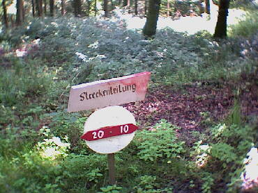 (c)2002 KPKproject - IVV-Wanderung  - Harthausen a.d. Scher