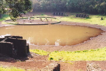 (c)2002 KPKproject - La Caldera - Der Krater als Wellness-center