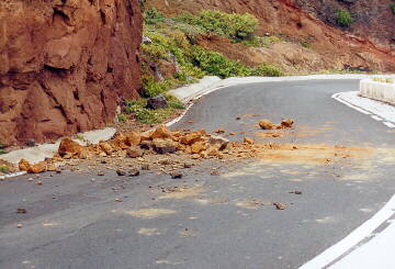 (c)2002 KPKproject - Tenerife - Nord-West - Teno - Punta de Teno Zufahrt