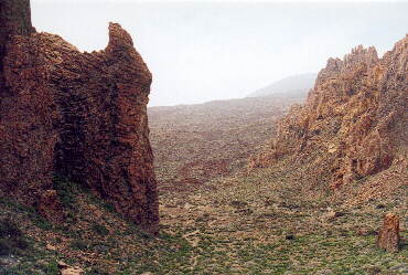 (c)2002 KPKproject - Caldera de las Canadas - Los Roques