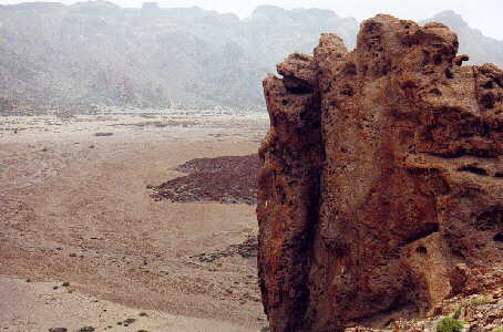 (c)2002 KPKproject - Caldera de las Canadas - Los Roques