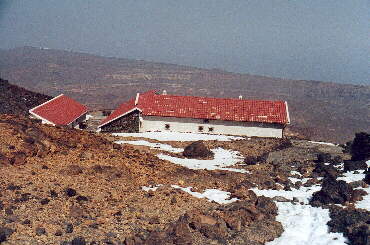 (c)2002 KPKproject - unterwegs nach oben - ALTAVISTA Schutzhütte - Blick zurück