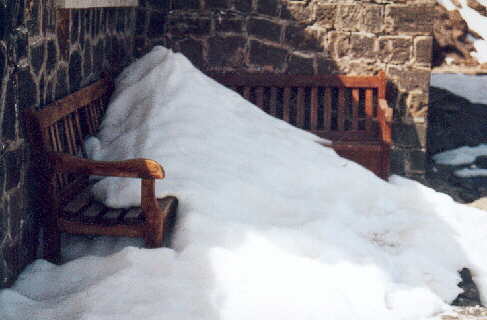 (c)2002 KPKproject - unterwegs nach oben - ALTAVISTA Schutzhtte