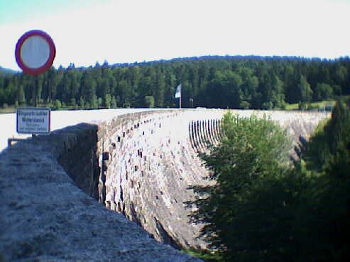 Schwarzenbach-Talsperre - Staumauer