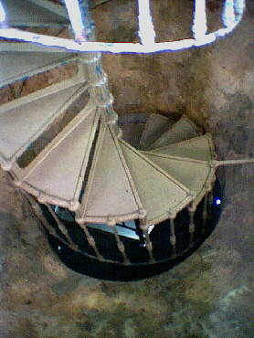 Friedrichsturm auf der Badener Hhe der Aufstieg ber eine Wendeltreppe