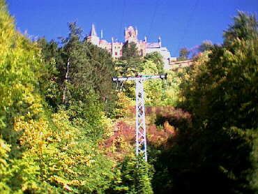 Die Burganlage Hohenzollern